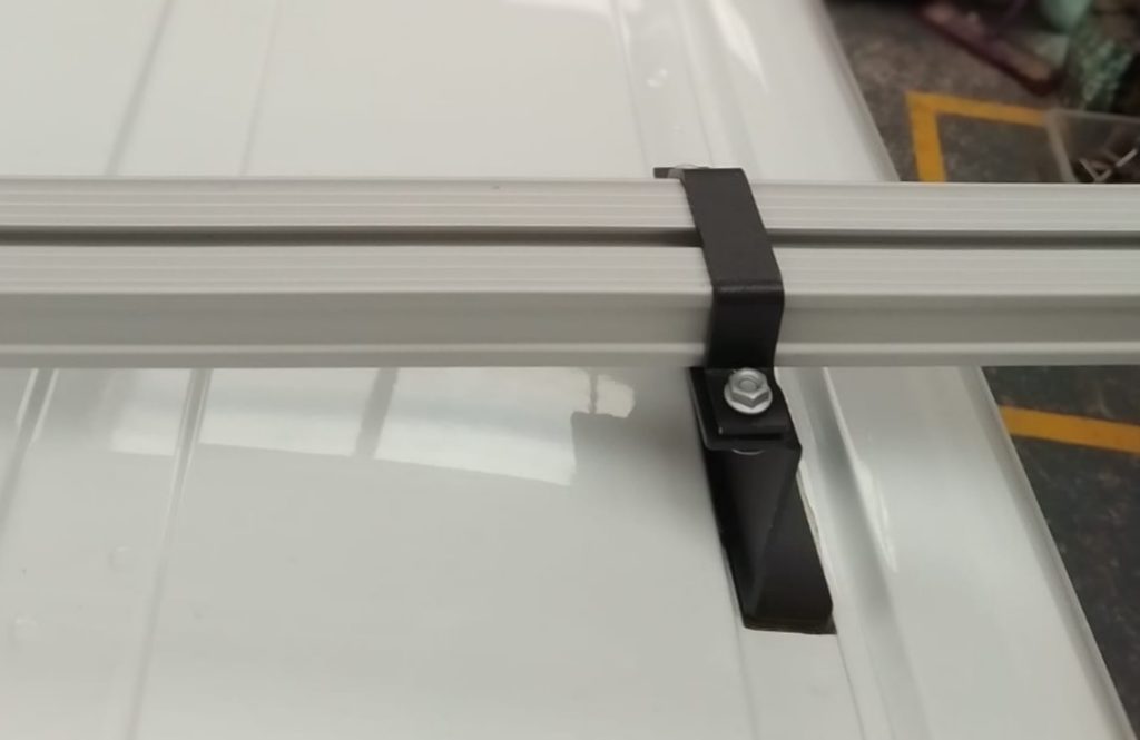 An ULTI Bar+ attached to a roof bracket